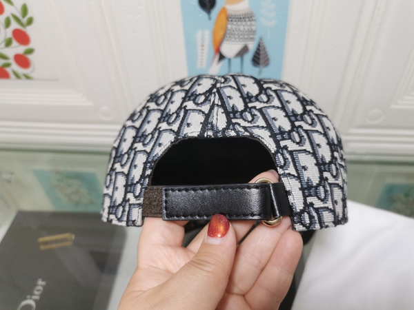 ブランド帽子内部構造